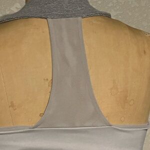 Lululemon Swiftly Tech Racerback Tank Top 2.0. 
Gray and Cream Athletic Top
